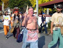 Native American joins walk for peace to Hiroshima